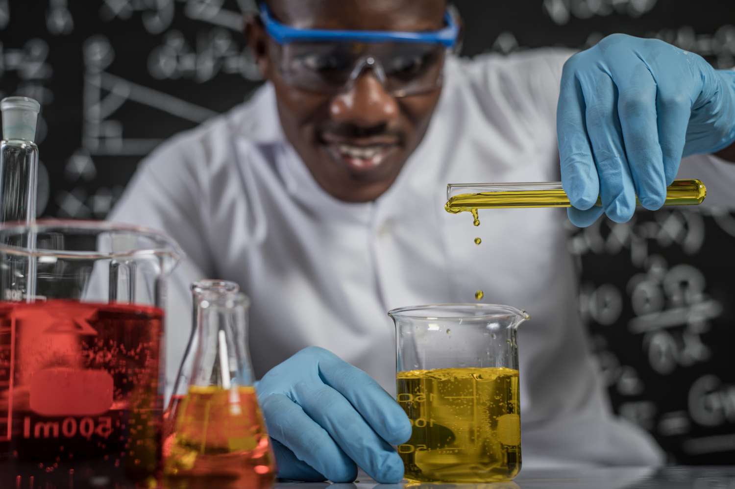 Oil , Gas & Petrochemicals